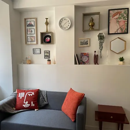 Appartement T2 Meuble 2Ter Saint-Symphorien-dʼOzon Exterior foto